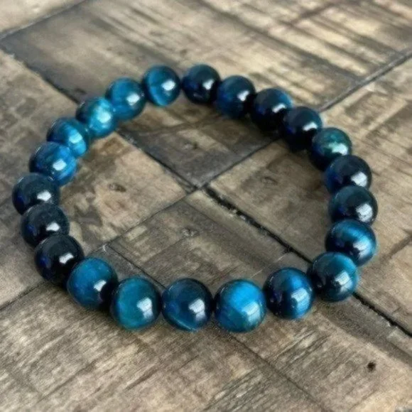 8mm Blue Tigers Eye Stretch Bead Bracelet - Picture 3 of 3